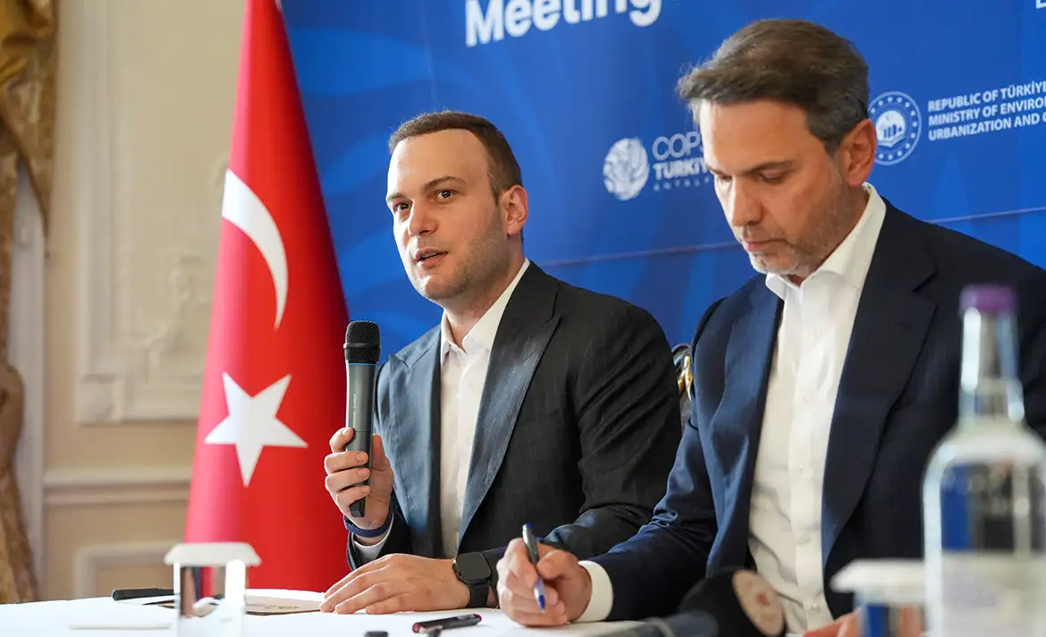 Zero Waste Foundation President Ağırbaş and Minister Bayraktar Met with NGO Representatives in London